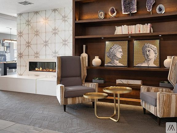 4th image of 2081 California St #634