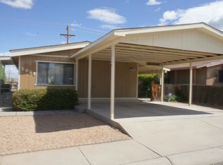 5009 Brook Pl NE, Albuquerque, NM 87113