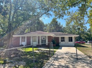 3700 Devonshire Dr, Moss Point, MS 39563
