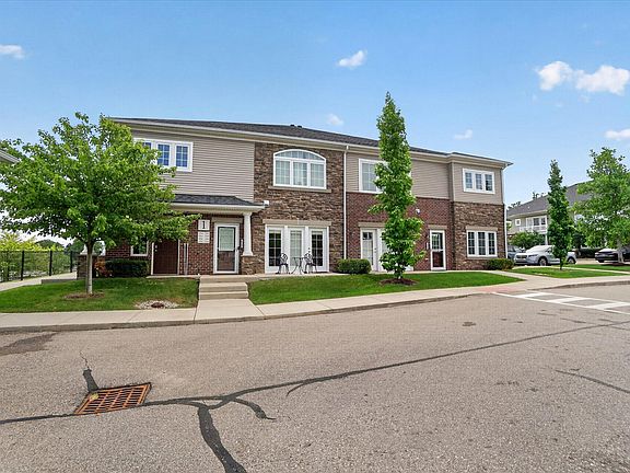 2nd image of 5510 Arbor Chase Dr