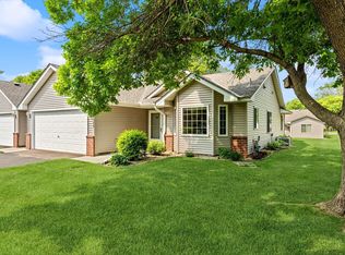 10542 Redwood St NW, Coon Rapids, MN 55433