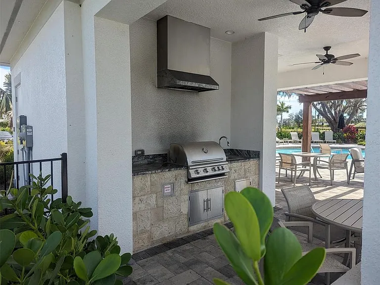 5753 Haven Ter — Photo 20