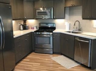 1340 Hermes Ave, Encinitas, CA 92024