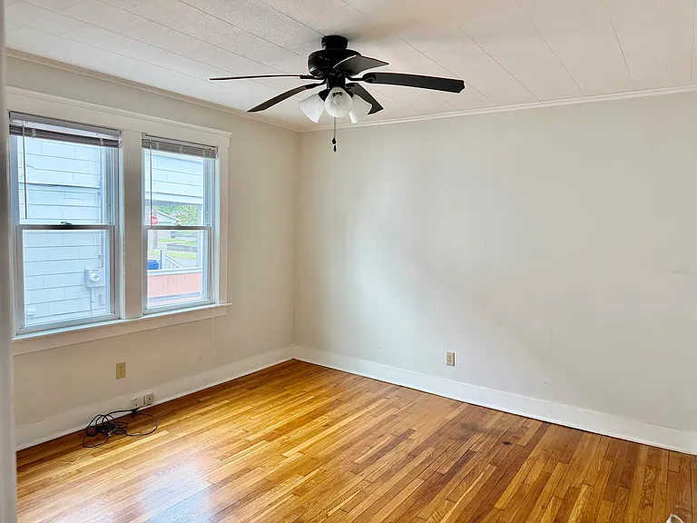 147 E Frederick St #1 — Photo 7