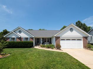 49 Creston Ct, Saint Peters, MO 63376