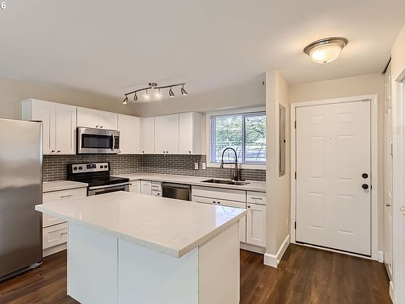 4th image of 4 Touchstone Ct APT 143