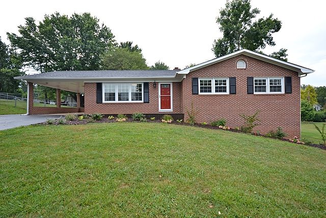 1st image of 4504 Newbern Heights Dr
