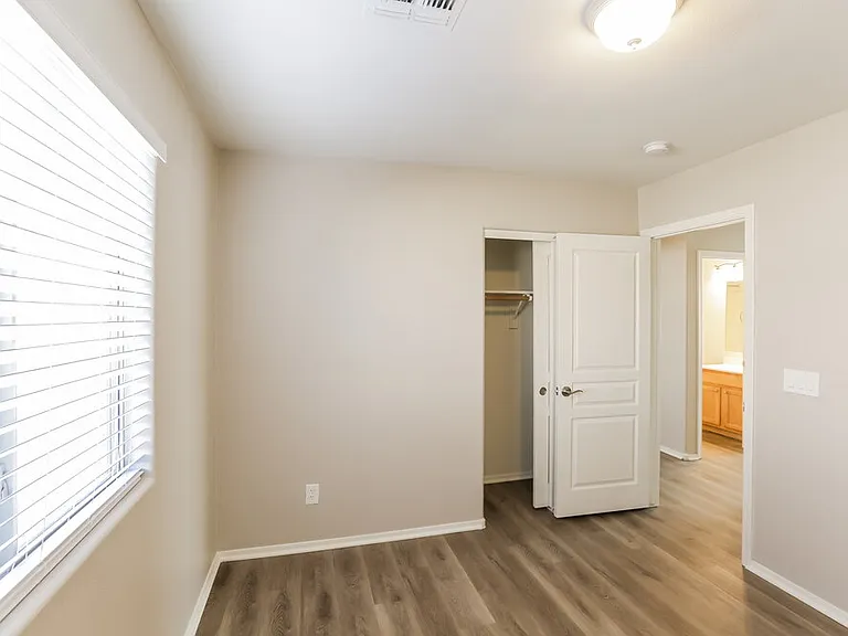 8156 W Hammond Ln — Photo 16