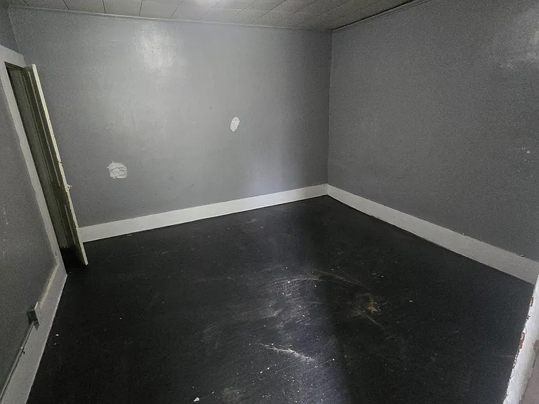 327 W Kibby St #327 — Photo 5