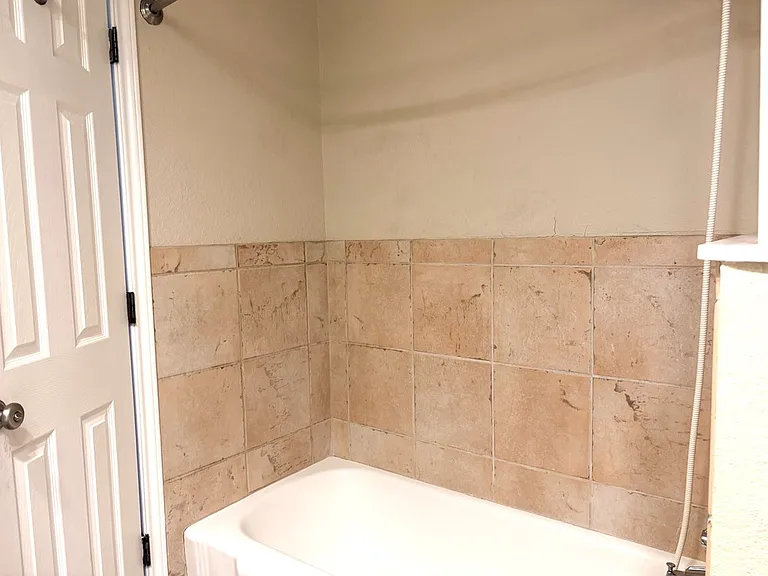 4423 Gulf Ave — Photo 18