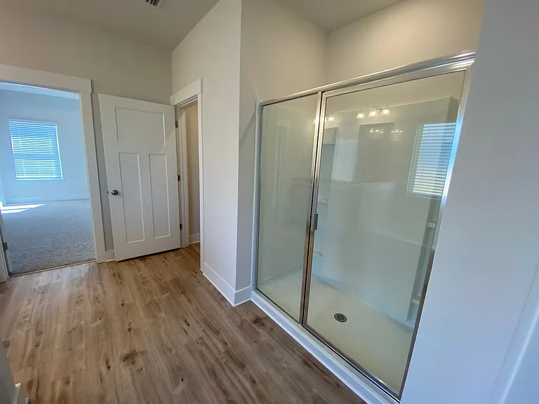 3398 Southwind Dr — Photo 25
