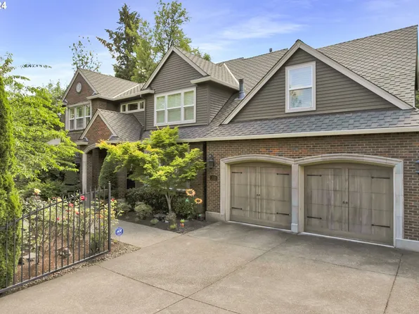 2120 Glenmorrie Dr, Lake Oswego, OR 97034