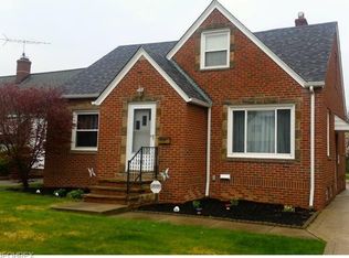 27481 Parkwood Dr, Euclid, OH 44132