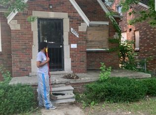 9403 Balfour Rd, Detroit, MI 48224