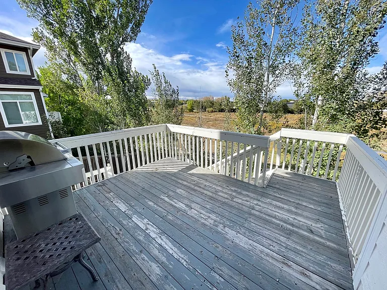 17251 Cornerstone Ln — Photo 35