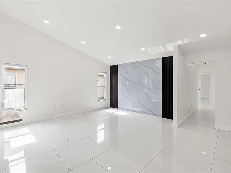 9022 Westbay Blvd — Photo 32