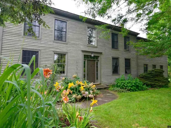 168 W River Rd, Schuylerville, NY 12871