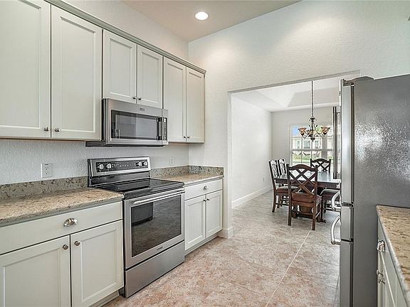 5th image of 4981 Big Cypress St