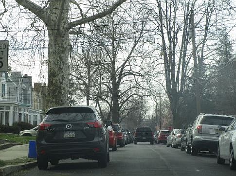 2nd image of 917 Anderson Ave