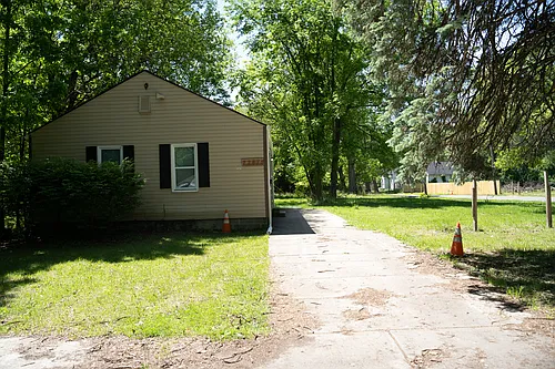 22675 Santa Maria St Photo 1