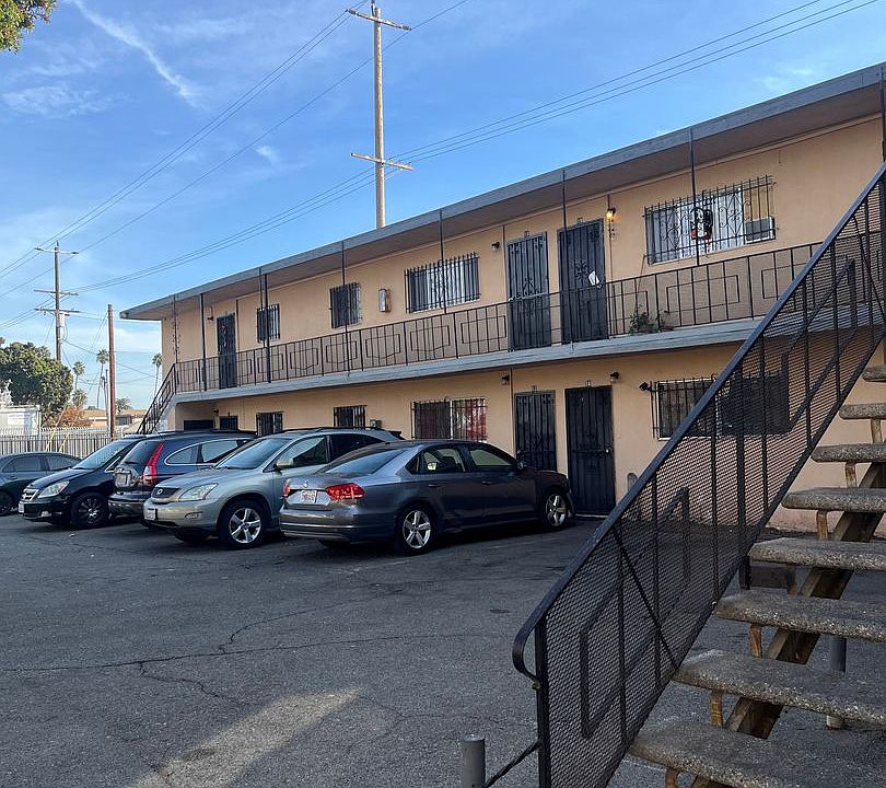 1st image of 7843 S Towne Ave #21