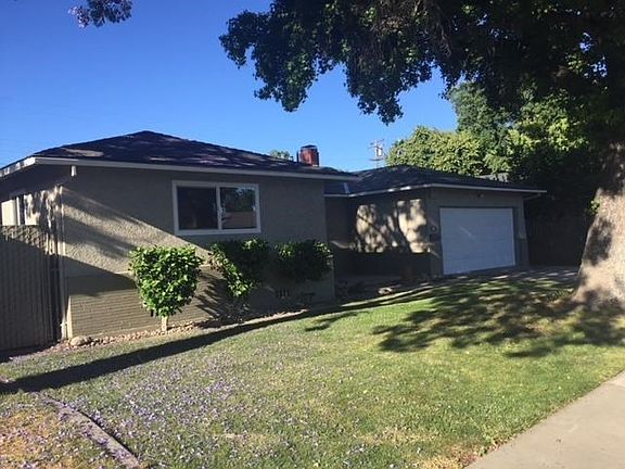 2nd image of 1410 Baywood Dr