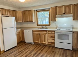 104 Maple St APT 5, Rochester, NH 03867