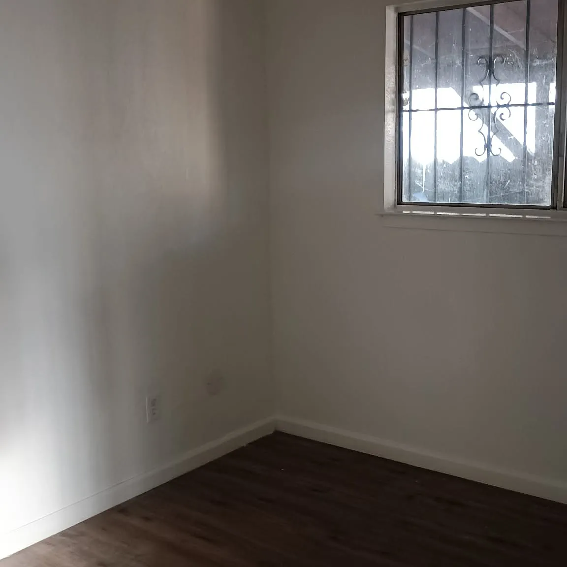 3 bed, 1000 sqft, $1,950 — Photo 4