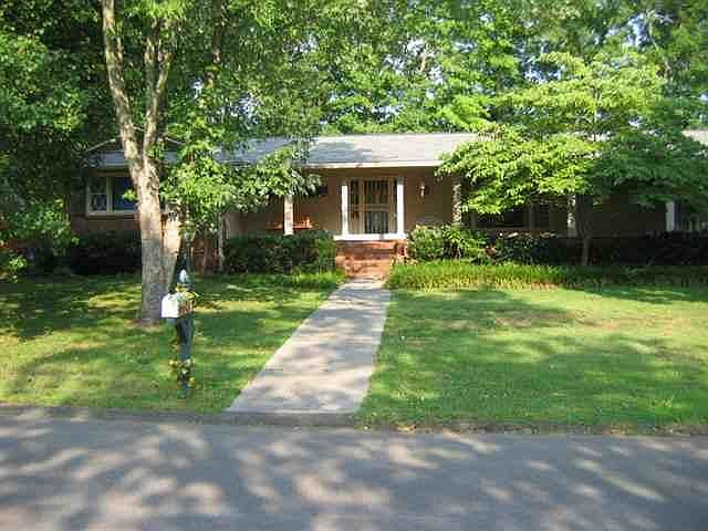1st image of 3600 Crestwood Dr NW
