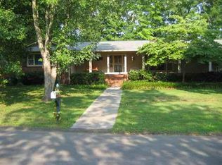 3600 Crestwood Dr NW, Cleveland, TN 37312