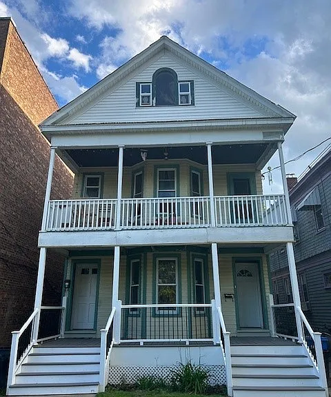 282 Yates St #1 — Photo 1