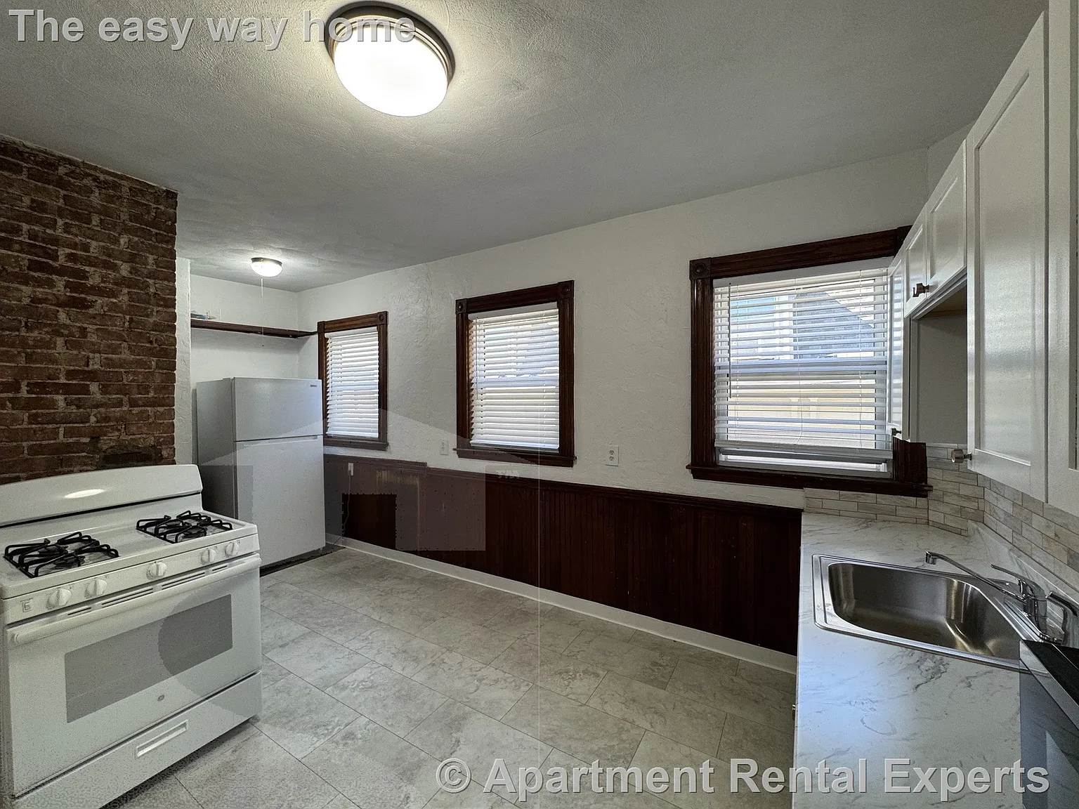 3 bed, $3,600 — Photo 1