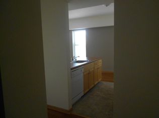 27 N Butler St APT 201, Madison, WI 53703