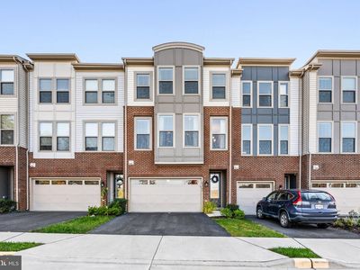 42385 Dogwood Glen Sq, Sterling, VA, 20166