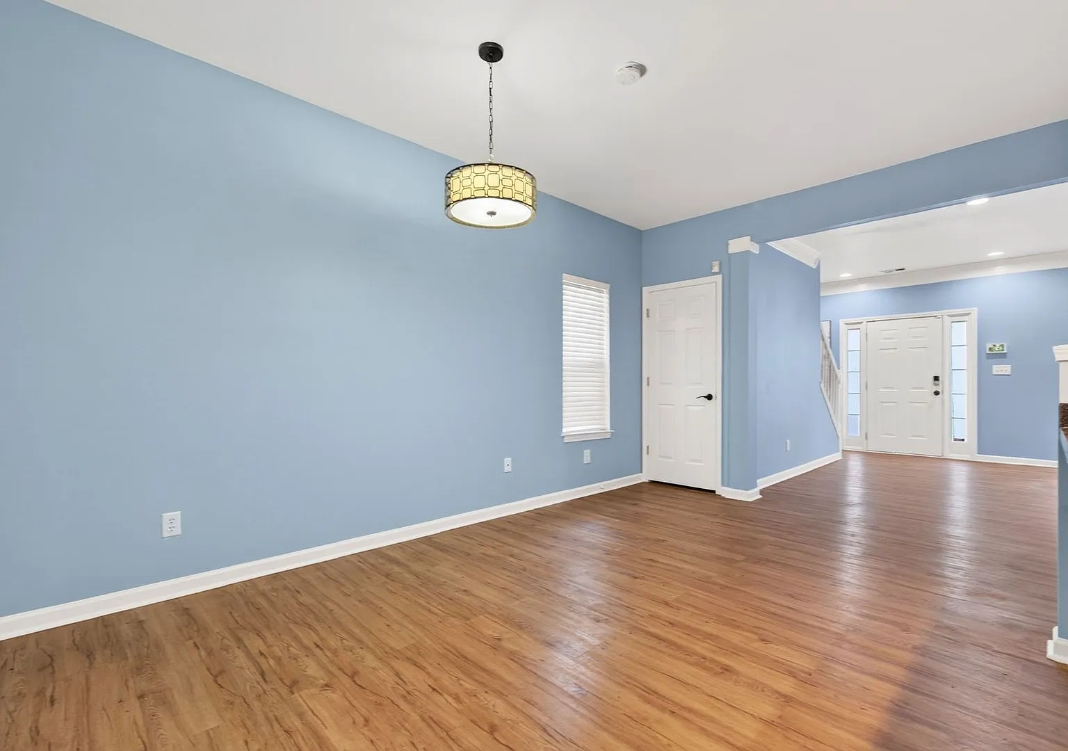 3 bed, 1552 sqft, $1,895 — Photo 3