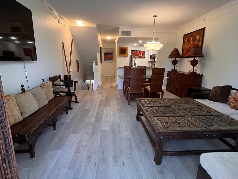 2018 Alta Meadows Ln #405 — Photo 4