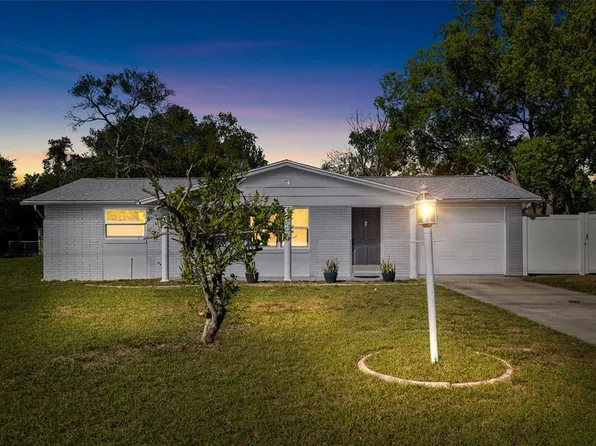 81 Regina Blvd, Beverly Hills, FL 34465