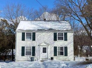 18 Hawthorne Cir, Ithaca, NY 14850