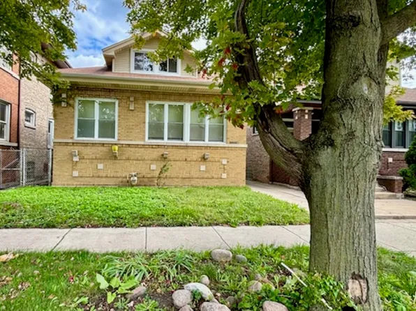 10809 S Indiana Ave, Chicago, IL 60628