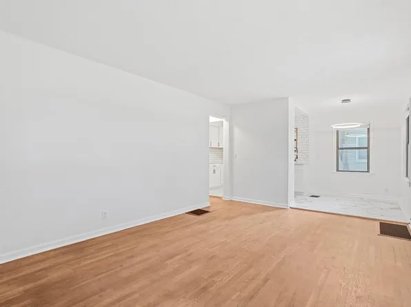 2715 Allegheny Ave, Columbus, OH 43209