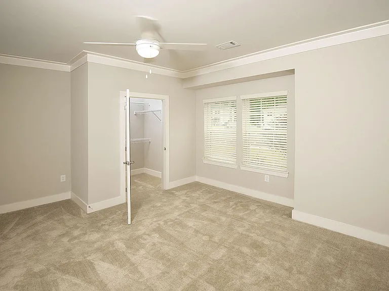 Greystone Pointe Columbus — Photo 42