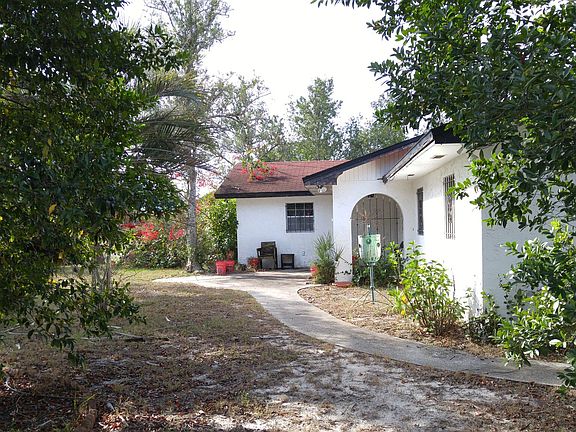 2nd image of 1520 Trinidad Ave