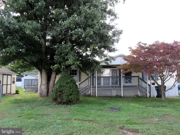 1953 Chipper Dr, Edgewood, MD 21040