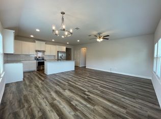 206 S Nolan River Rd #6, Cleburne, TX 76033