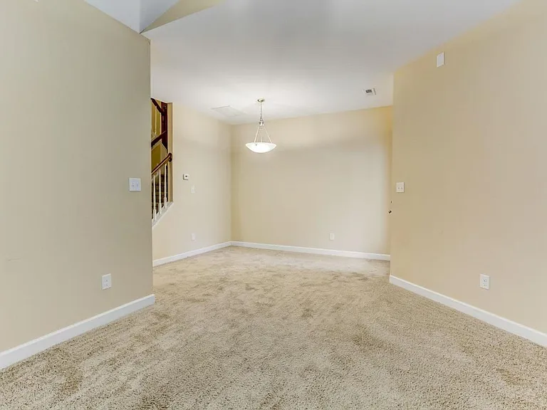 2115 Fieldhouse Ave — Photo 18