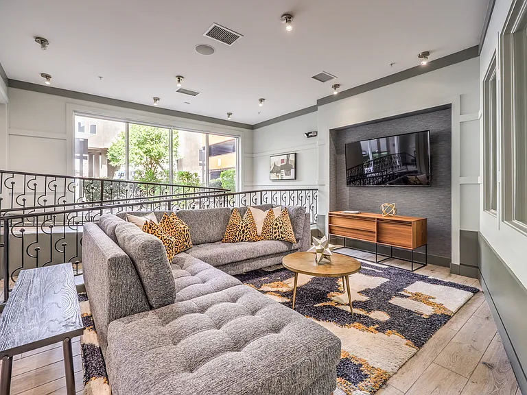 Where style and community come together.