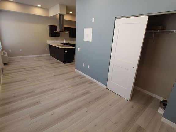 4th image of 6515 N Austin Rd #404