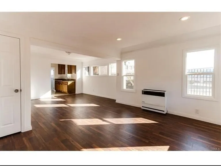 317 W 54th St #317 — Photo 3