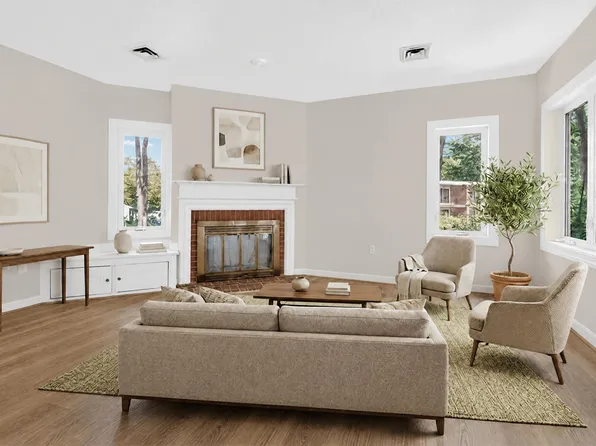 110 Coliseum Avenue #107, Nashua, NH 03063