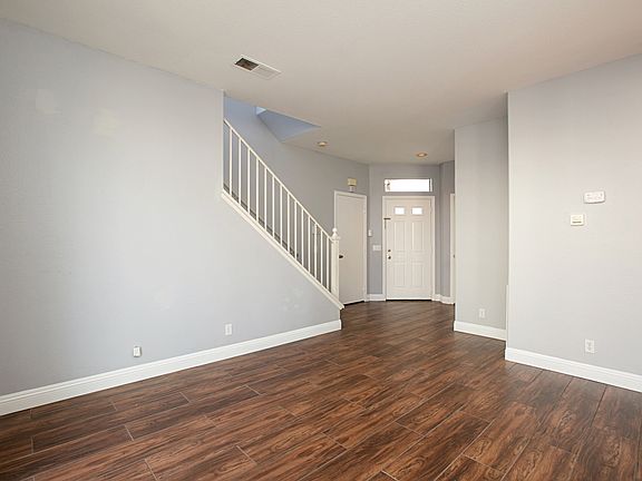 5th image of 10824 Westonhill Dr